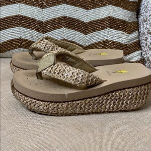 Volatile Straw Flip Flops